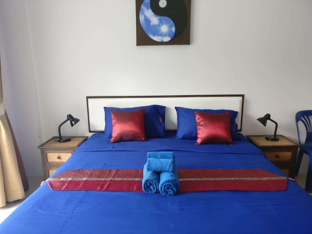White Sky Boutique Hotel Patong Exterior foto